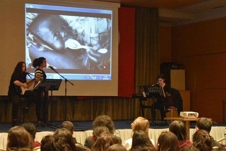 Heal-the-world-song-by-Kabatas-High-School-students-for-all-children--people-worldwide