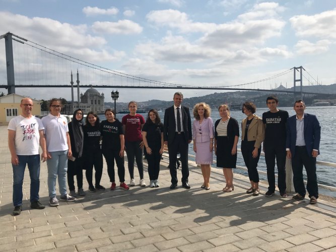 Slovakian-Ambassador-to-Turkey--Consul-General-in-Istanbul-pay-a-visit-to-our-school
